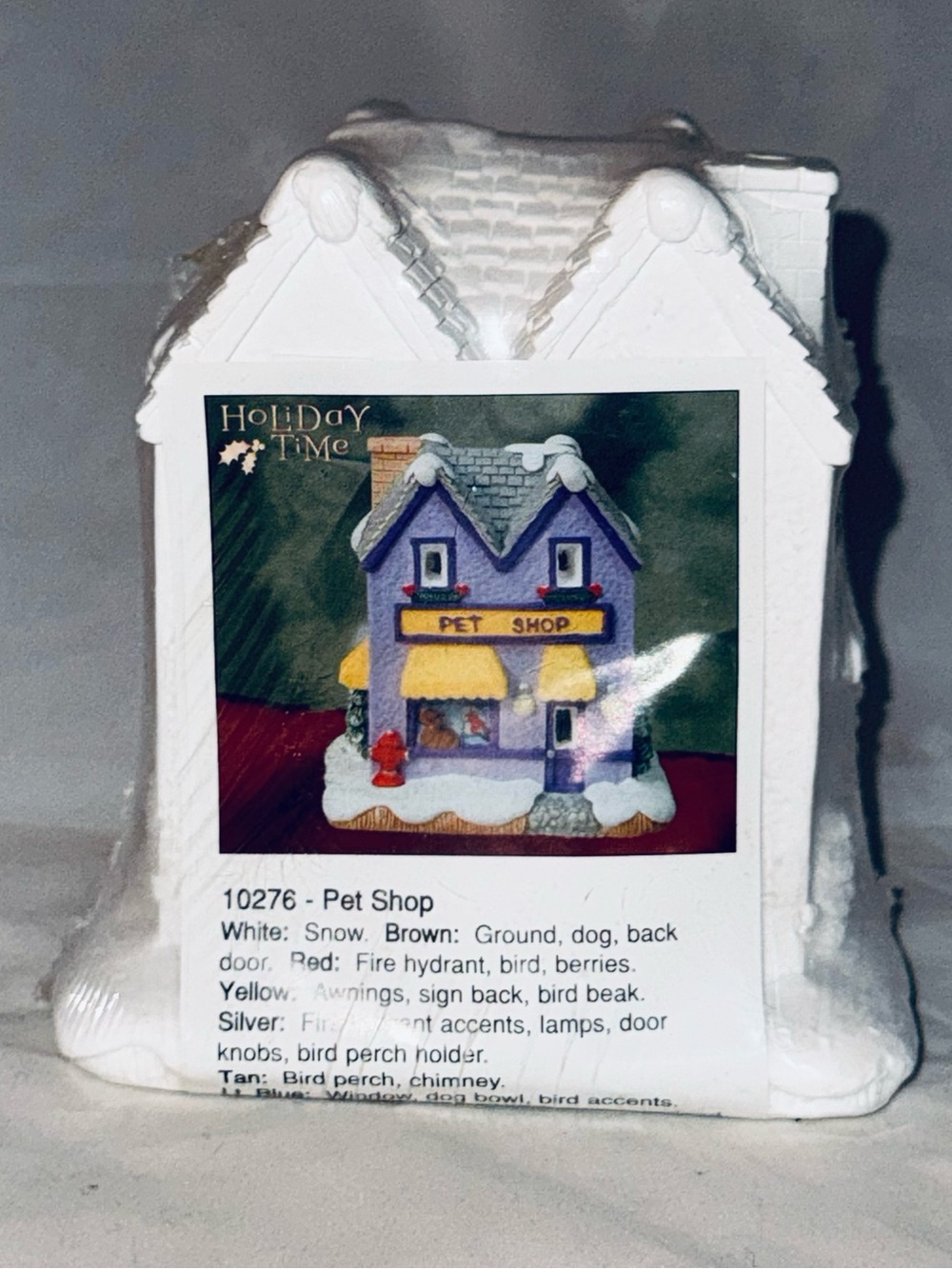 New Christmas Village Holiday Time Creative Crafts Ready to Paint PET SHOP 10276
